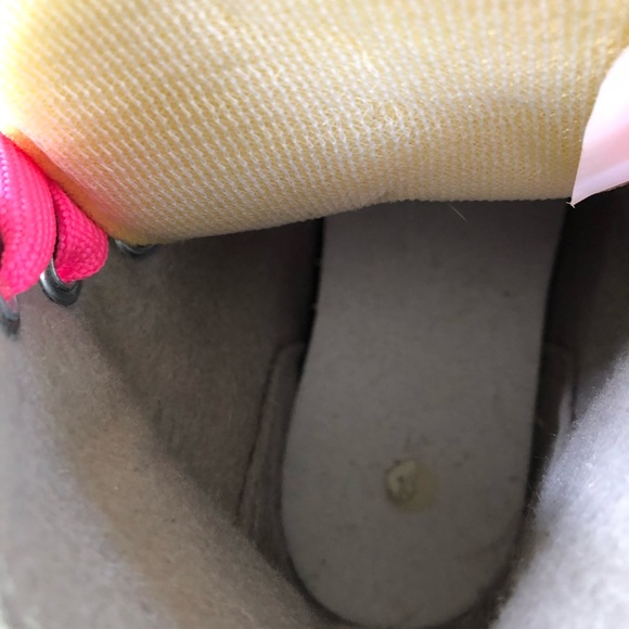 Girls Skates - Picture 9 of 12